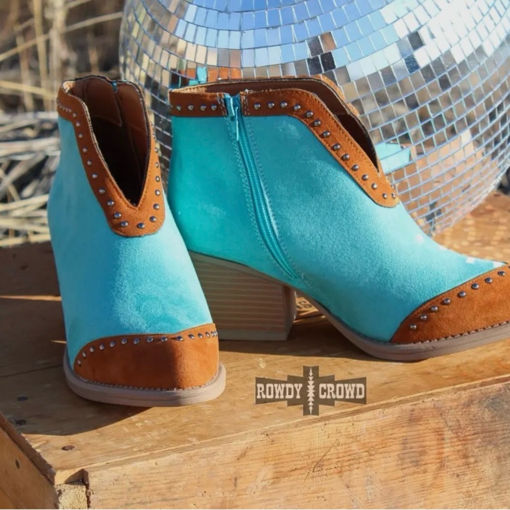 Women's Turquoise and‎ Brown Ankle Boots - Picture 5 of 5